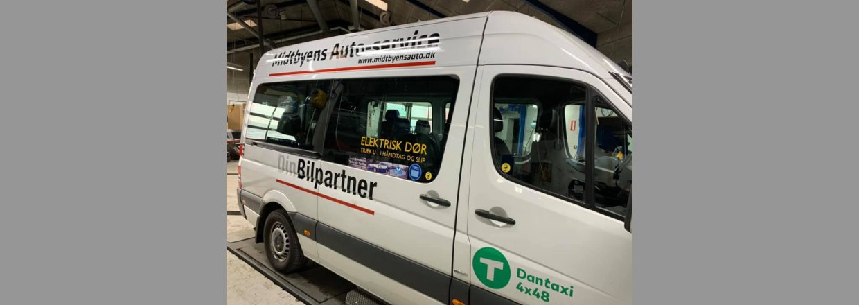 Bilreklamer udfrt for Midtbyens Auto