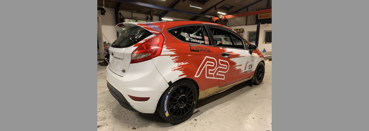 Dekorering af rallybil til motorsport