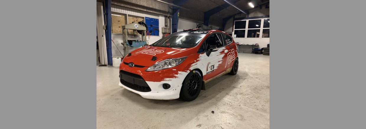 Dekorering af rallybil til motorsport